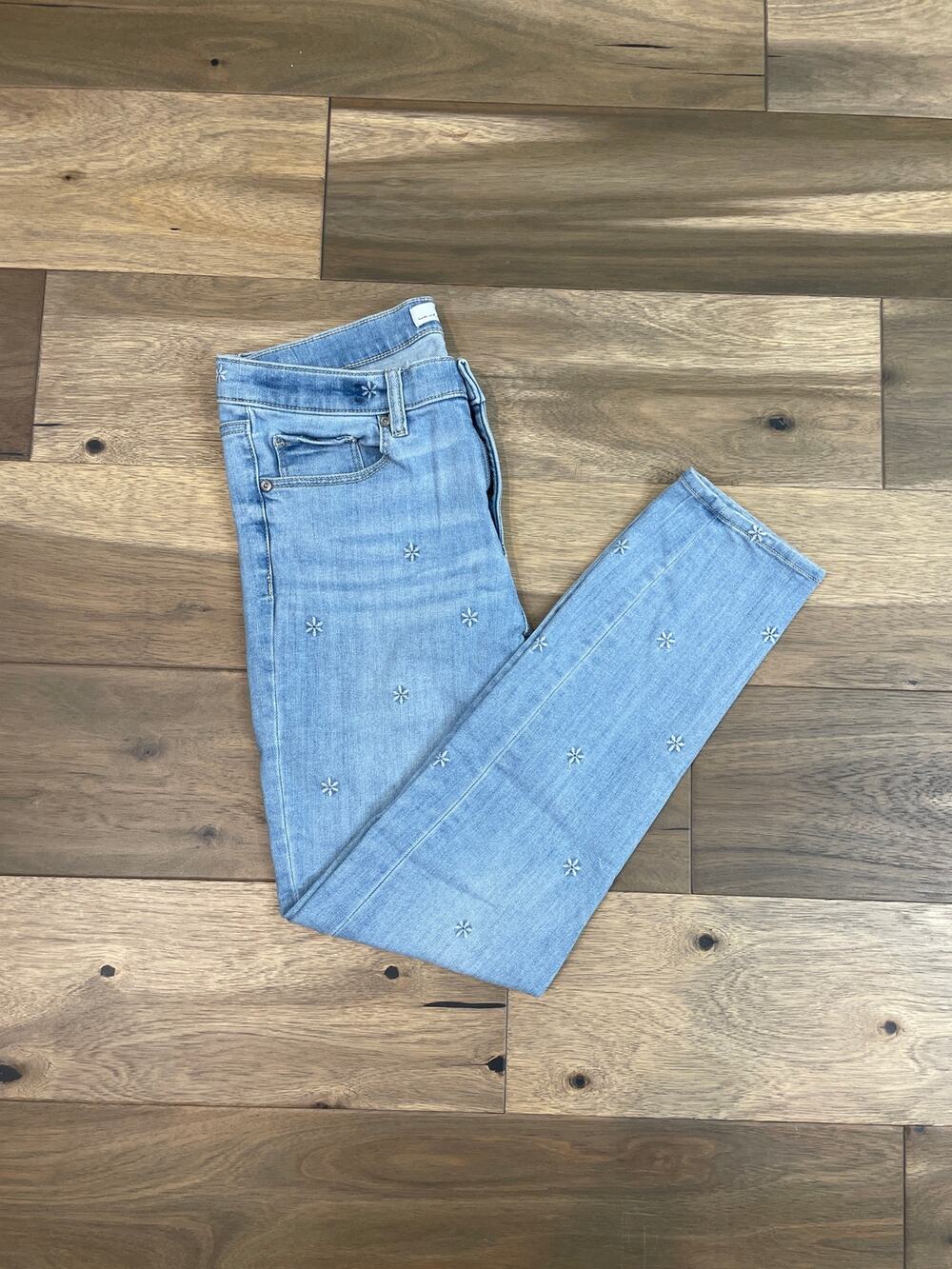 LOFT Embroidered Floral Skinny Jeans Size 8 Stretch Denim Ankle Length